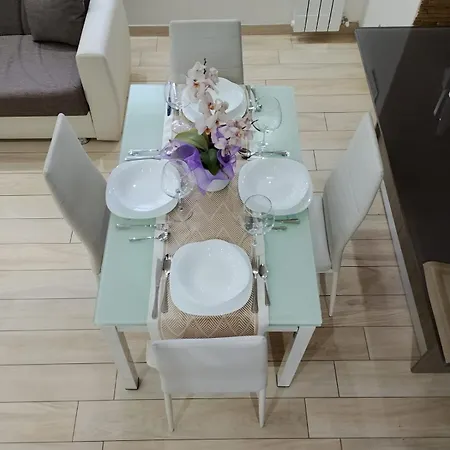 Apartment Orchidea *
